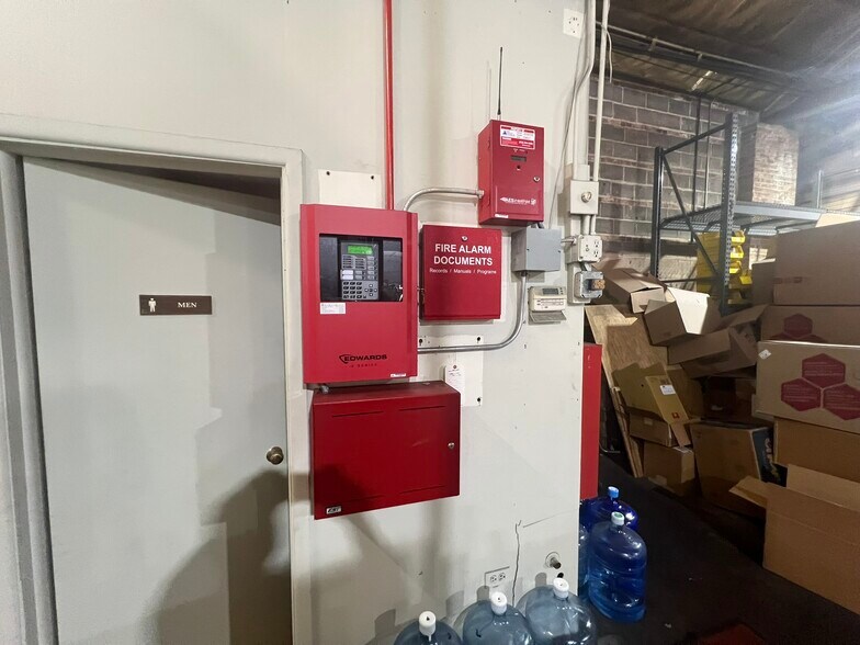 More Photos Of 551 Hyde Park Ave, Hillside Flex For Sale