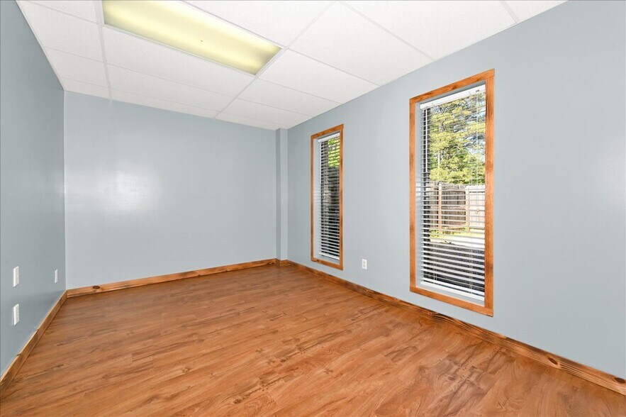 More Photos Of 7434 AL Highway 157, Cullman Office For Sale