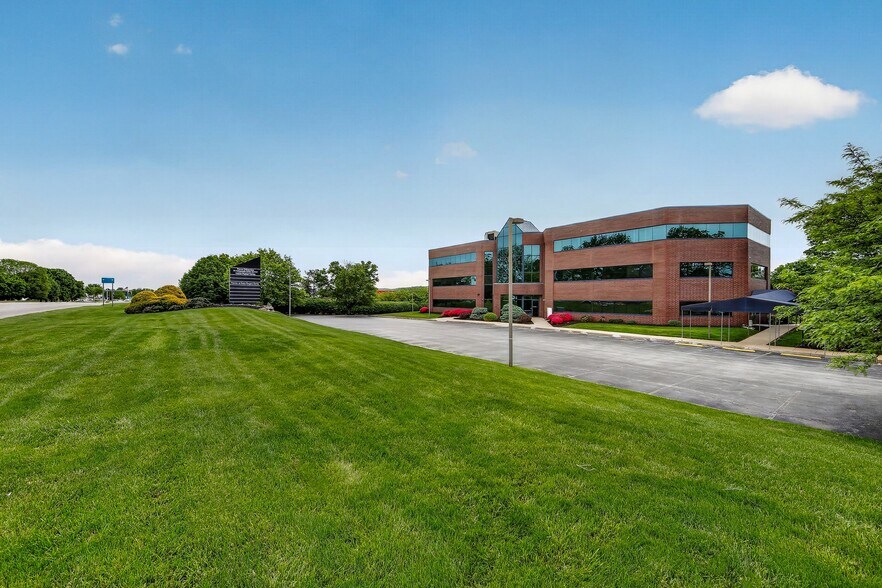 More Photos Of 470 John Young Way, Exton Unknown For Lease