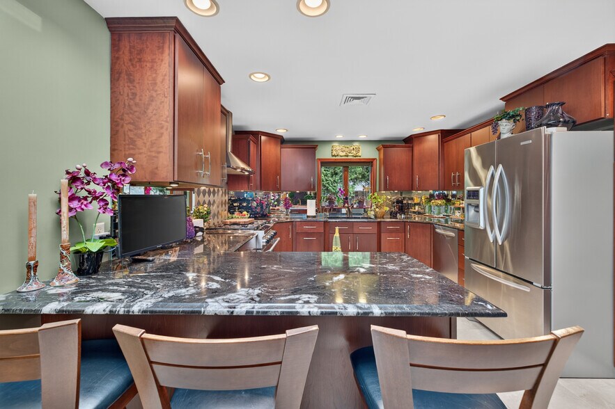 More Photos Of 3405 Orchard Park Rd, Orchard Park Office Residential For Sale