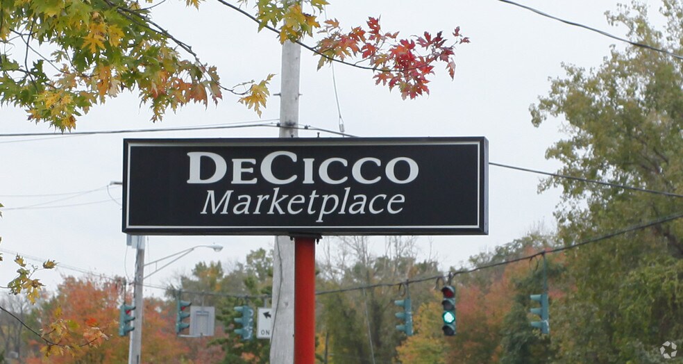More Photos Of 3665 Lee Rd, Jefferson Valley Storefront For Lease