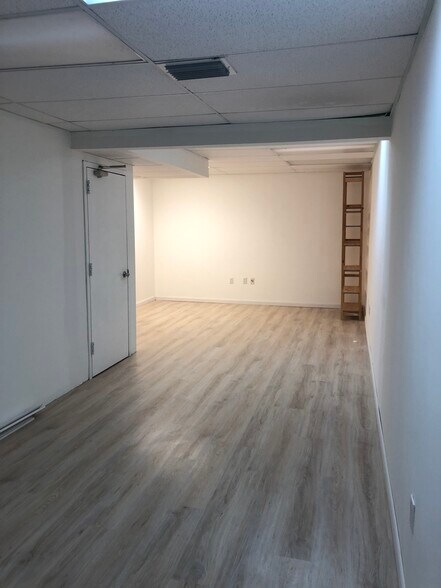 More Photos Of 13301-13347 SW 135th Ave, Miami Warehouse For Sale