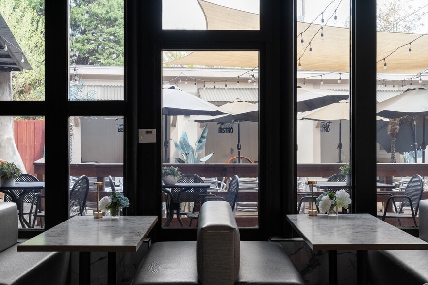 More Photos Of 281 Peters St SW, Atlanta Bar For Sale