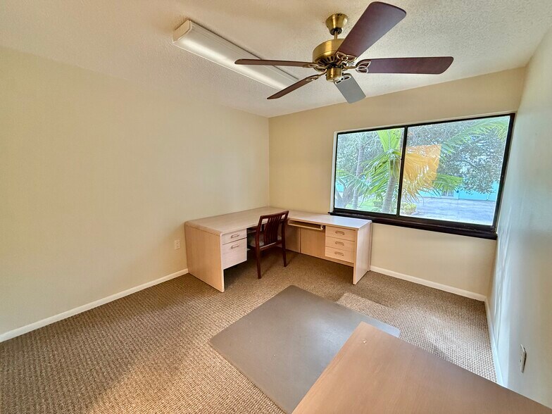 More Photos Of 442 4th Ave, Indialantic Office For Lease
