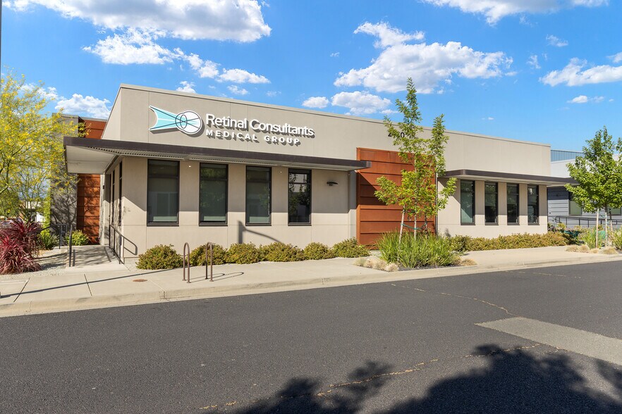 More Photos Of 2460 Beacon St, Chico Healthcare For Sale
