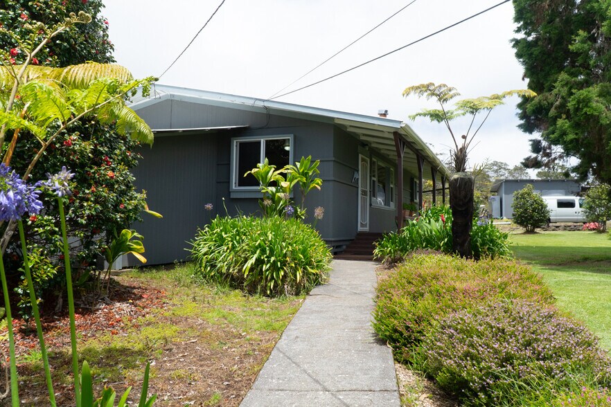 More Photos Of 19-4549 Amaumau Rd, Volcano Land For Sale