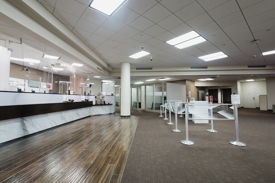 More Photos Of 4000 Garth Rd, Baytown Medical For Sale