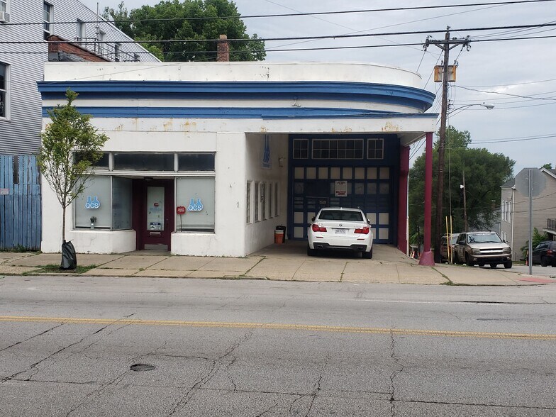 More Photos Of 3528 Warsaw Ave, Cincinnati Light Distribution For Lease