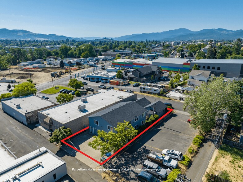 Primary Photo Of 513 Alice St, Medford Apartments For Sale