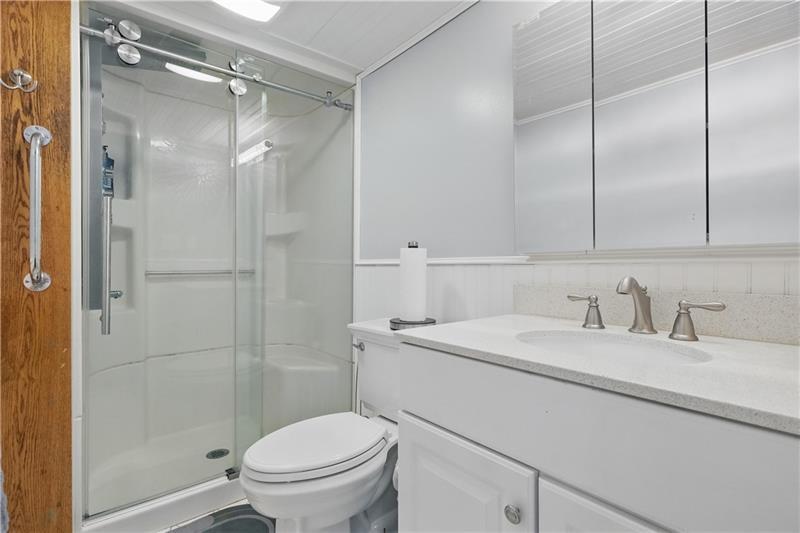 More Photos Of 180 Butler Rd, Saxonburg Restaurant For Sale