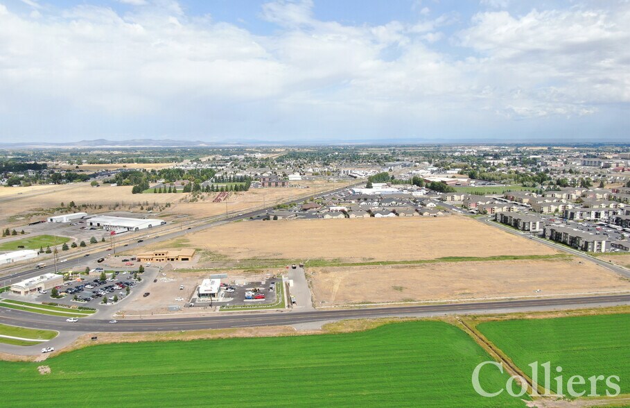 More Photos Of TBD University, Rexburg Storefront For Lease