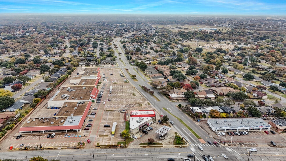 More Photos Of 645 Harwood Rd, Bedford Restaurant For Sale