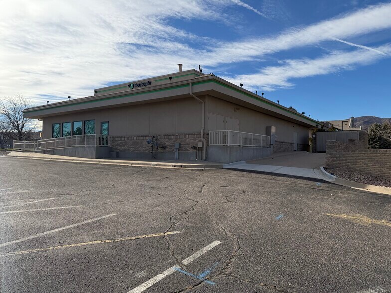 More Photos Of 12634 Indore Pl, Littleton Restaurant For Sale