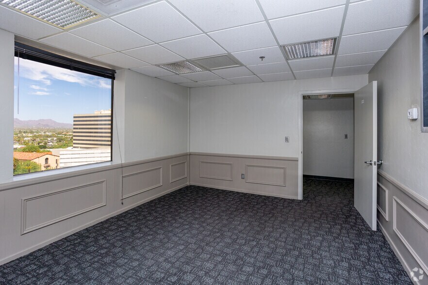 More Photos Of 100 N Stone Ave, Tucson Office Residential For Lease