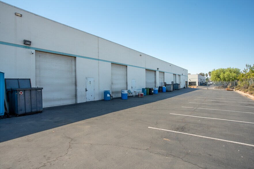 More Photos Of 1370 Armorlite Dr, San Marcos Manufacturing For Sale