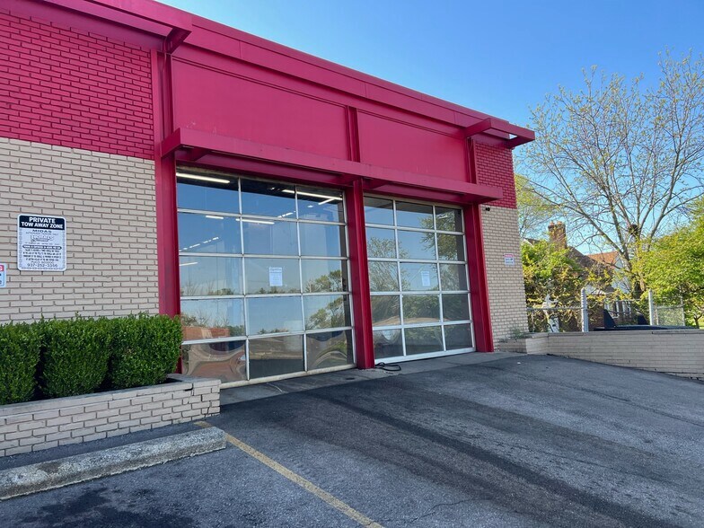 4498 Salem Ave, Dayton, OH 45416 Auto Repair For Sale