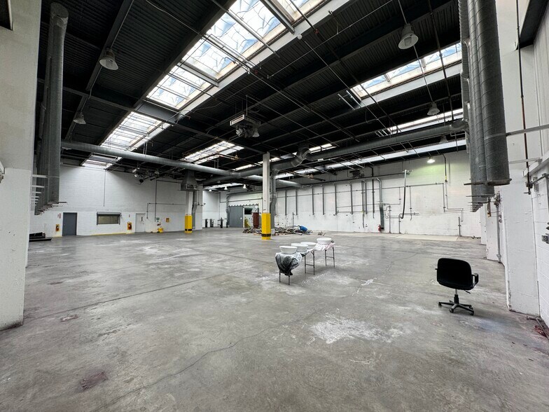 More Photos Of 110 Pomponio Ave, South Plainfield Manufacturing For Sale