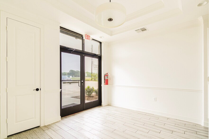 More Photos Of 26077 Nelson Way, Katy Medical For Lease