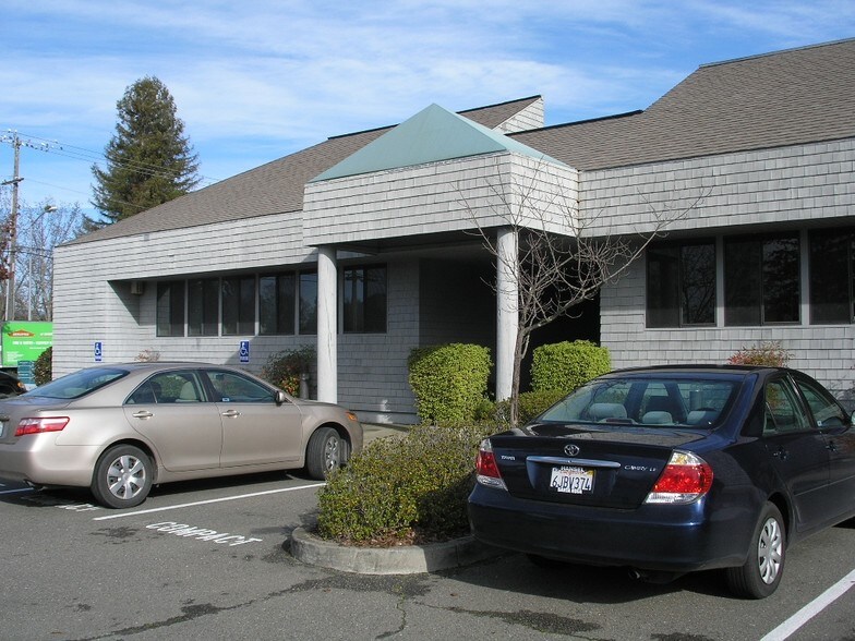 More Photos Of 2448 Guerneville Rd, Santa Rosa Medical For Sale