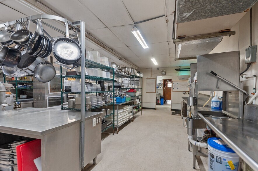 More Photos Of 226 Pamlico St, Belhaven Restaurant For Sale