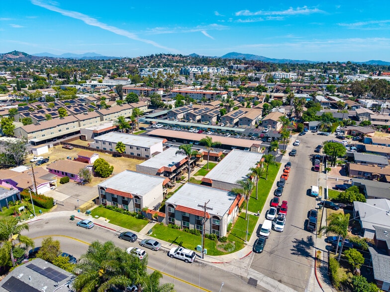 More Photos Of 345 E Park Ave, Escondido Apartments For Sale