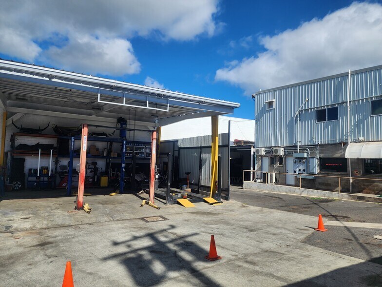 More Photos Of 655 Mapunapuna St, Honolulu Warehouse For Lease