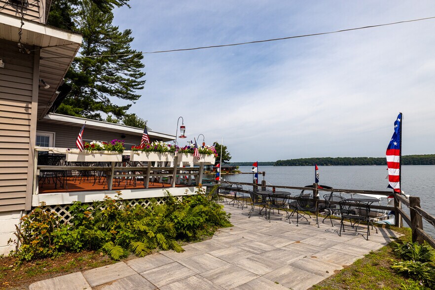 More Photos Of 10338 Big Arbor Vitae Dr, Woodruff Restaurant For Sale