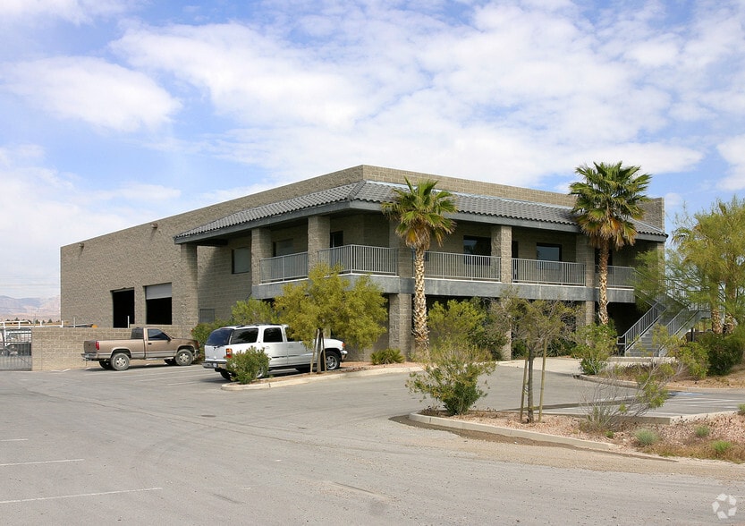 More Photos Of 9165 S Jones Blvd, Las Vegas Warehouse For Lease