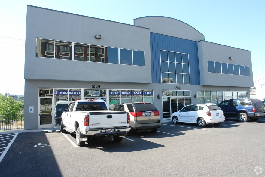 More Photos Of 1202-1206 E Sprague Ave, Spokane Office For Lease