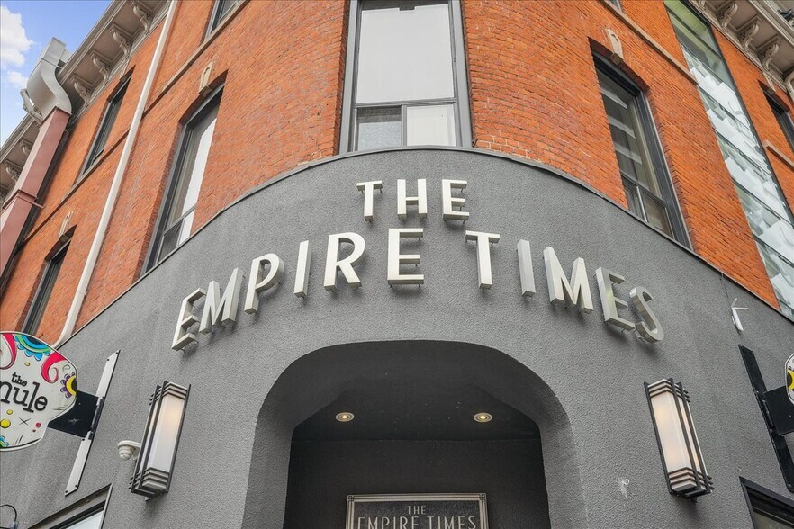 More Photos Of 39-41 King William St, Hamilton Office For Lease