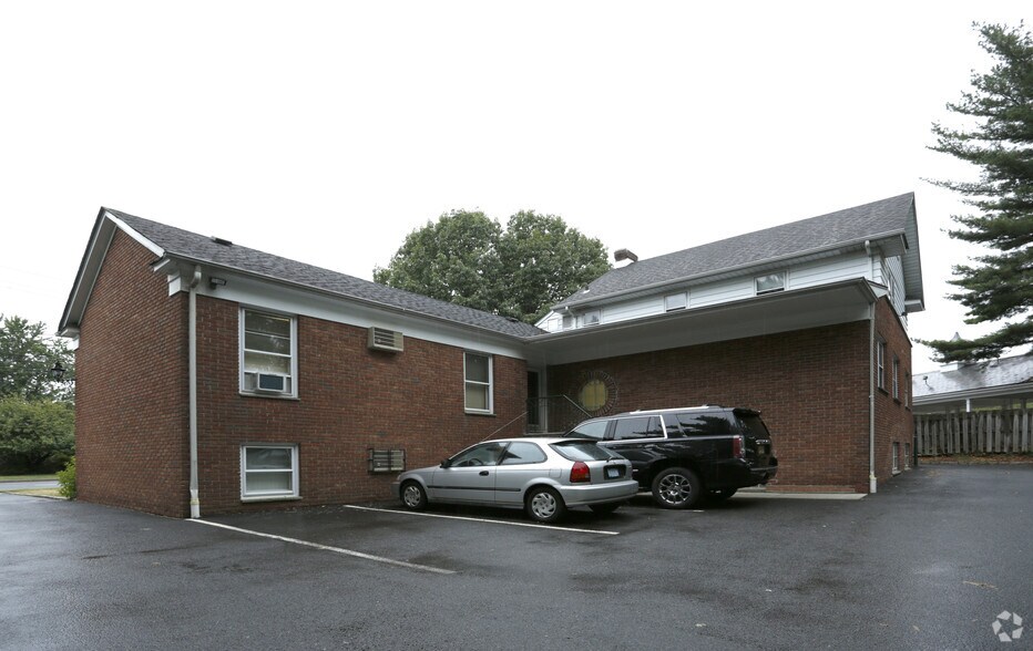 More Photos Of 472 Westfield Ave, Clark Office Residential For Lease