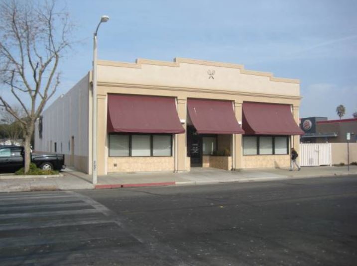 Primary Photo Of 340 W 8th St, Hanford Office For Lease