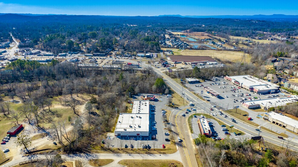 More Photos Of 1414 Jenkins Rd, Chattanooga Storefront For Lease