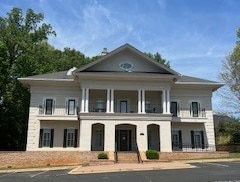 Primary Photo Of 10 Gresham Lndg, Stockbridge Office For Sale