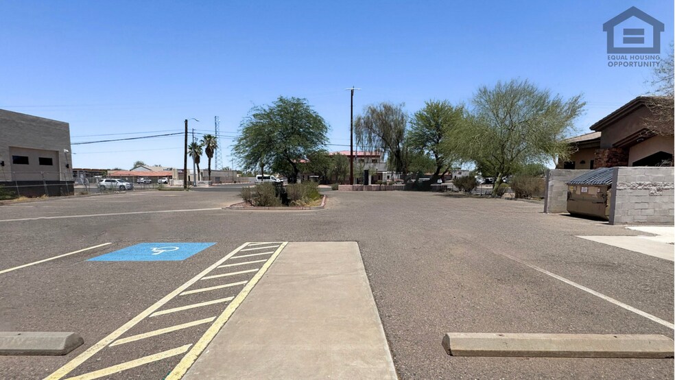 More Photos Of 201 E Cottonwood Ln, Casa Grande Office For Lease