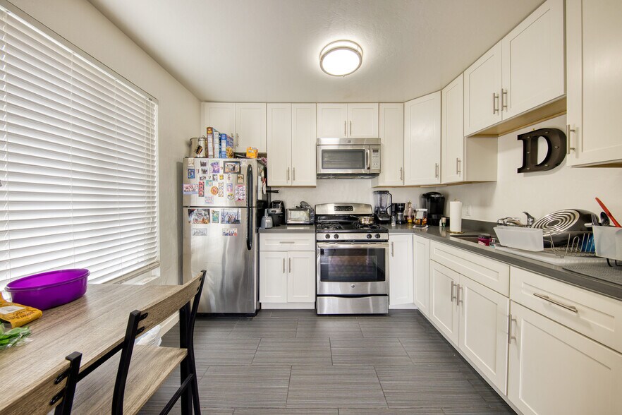 More Photos Of 201 Moraga St, San Francisco Apartments For Sale