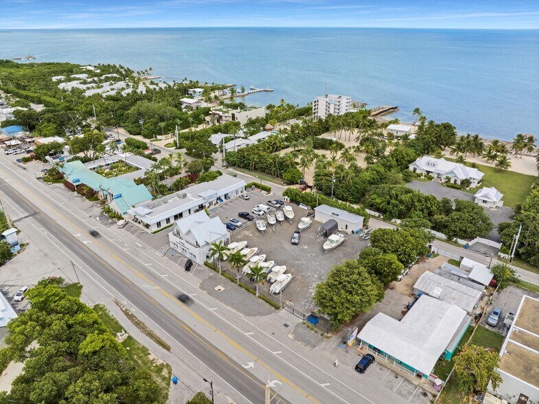 More Photos Of 82705 Overseas Hwy, Islamorada General Retail For Sale