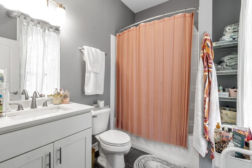 More Photos Of 888 Main St, Buffalo Office Residential For Sale