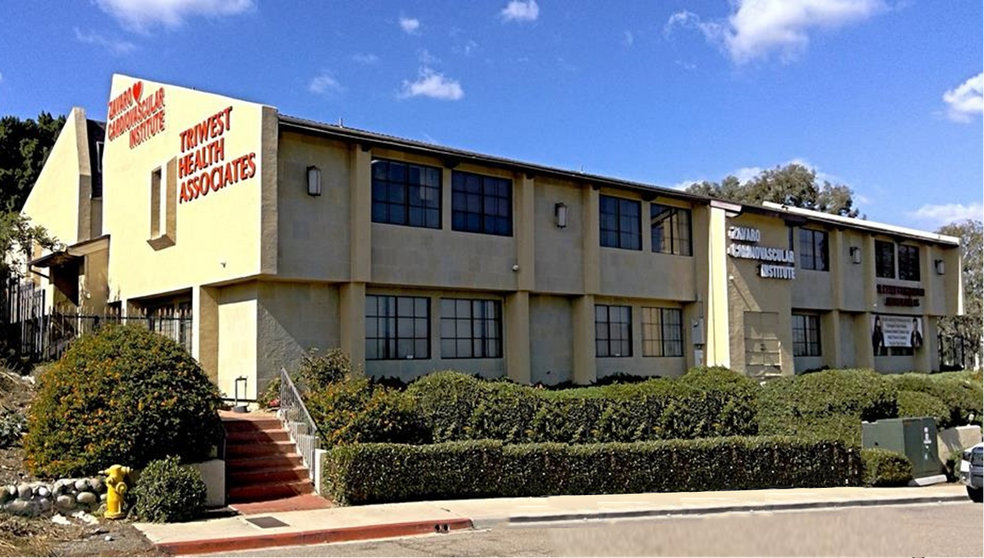 Primary Photo Of 300 S Pierce St, El Cajon Medical For Lease