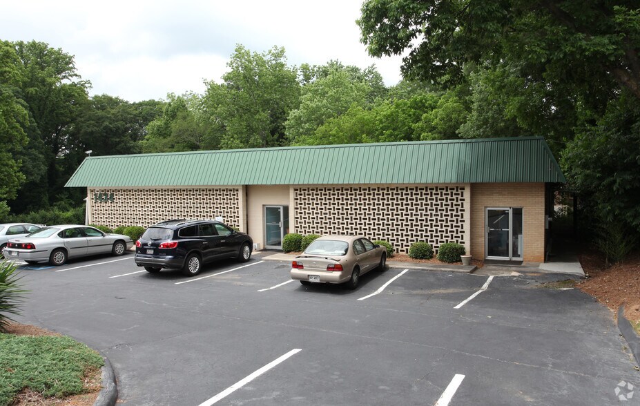 Primary Photo Of 1434 Scott Blvd, Decatur Medical For Lease